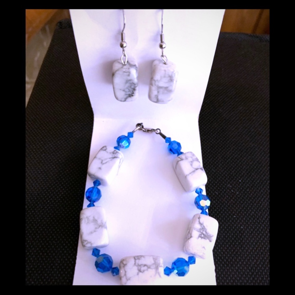 Bracelet and Earrings Set